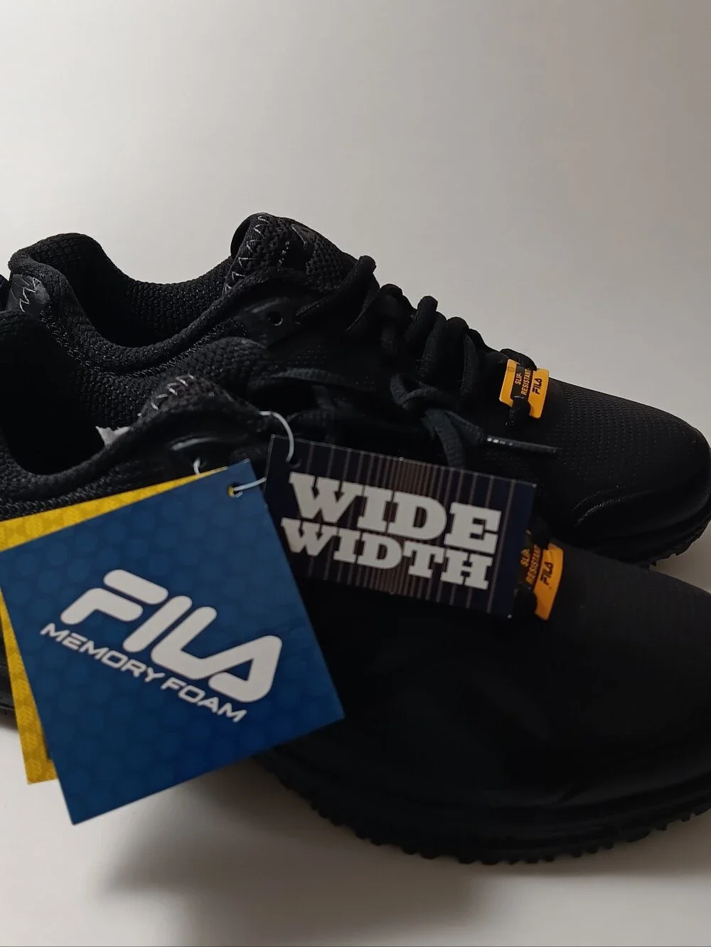 Fila mens athletic